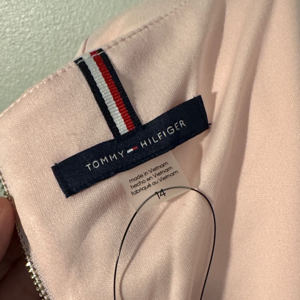 Tommy Hilfiger Light Pink Long Sleeve Dress - Picture 5 of 10
